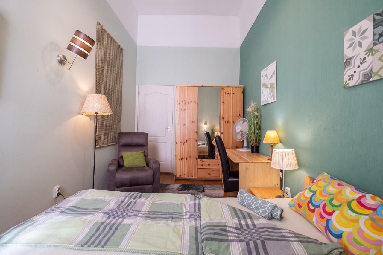 בודפשט Pesto Hostel מראה חיצוני תמונה